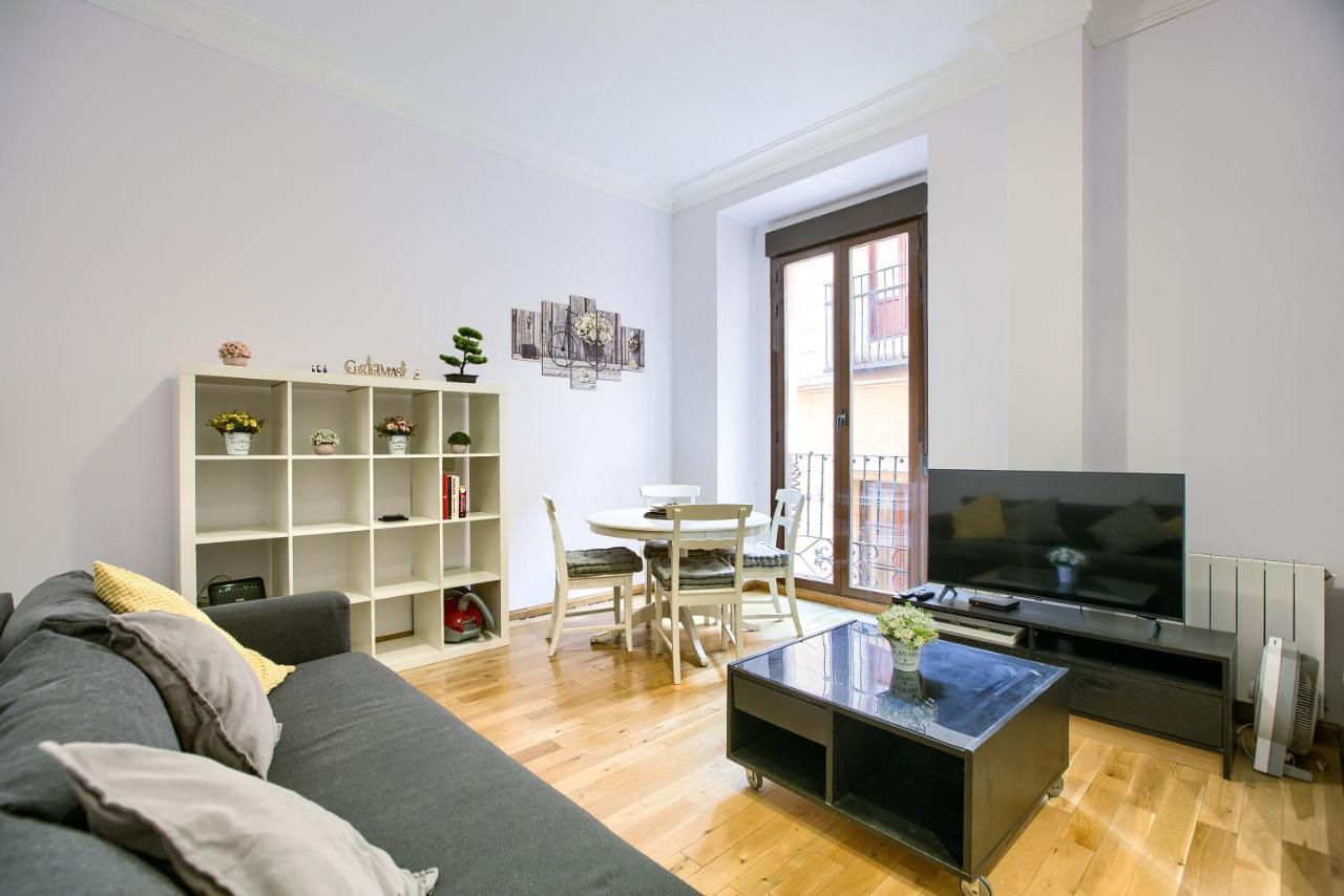 Apartamento En Centro Historico Madrid Eksteriør bilde