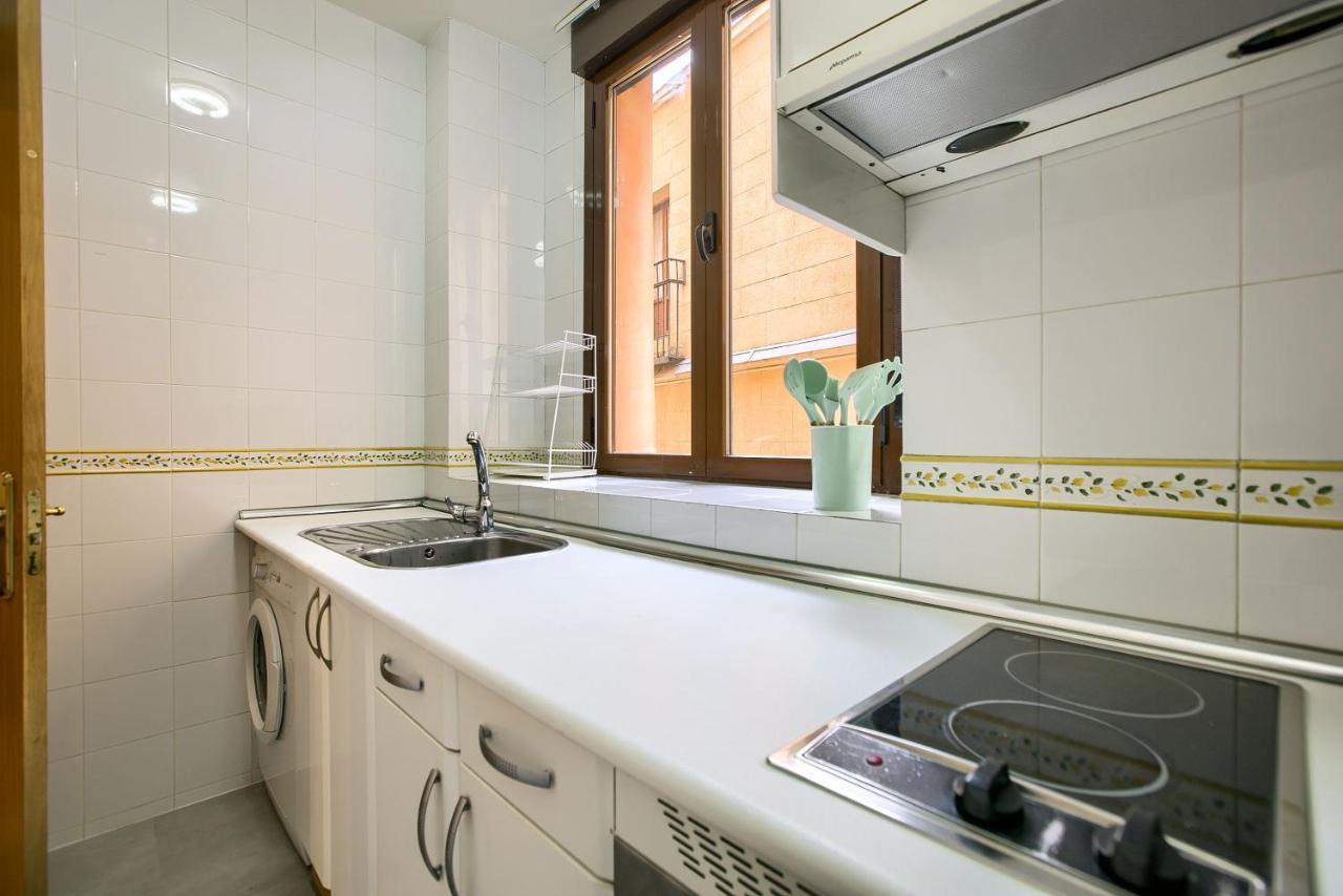Apartamento En Centro Historico Madrid Eksteriør bilde